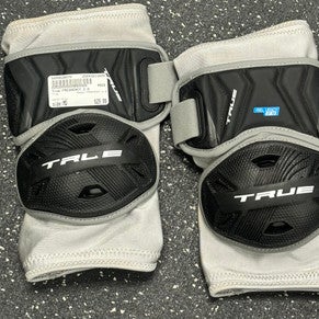 Used True FREQUENCY 2.0 Lacrosse Arm Pads/Guards Grey MD 11849-S000026570
