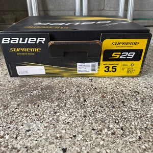 Bauer Supreme S29 Hockey Skates Regular Width Size 3.5 (Used)