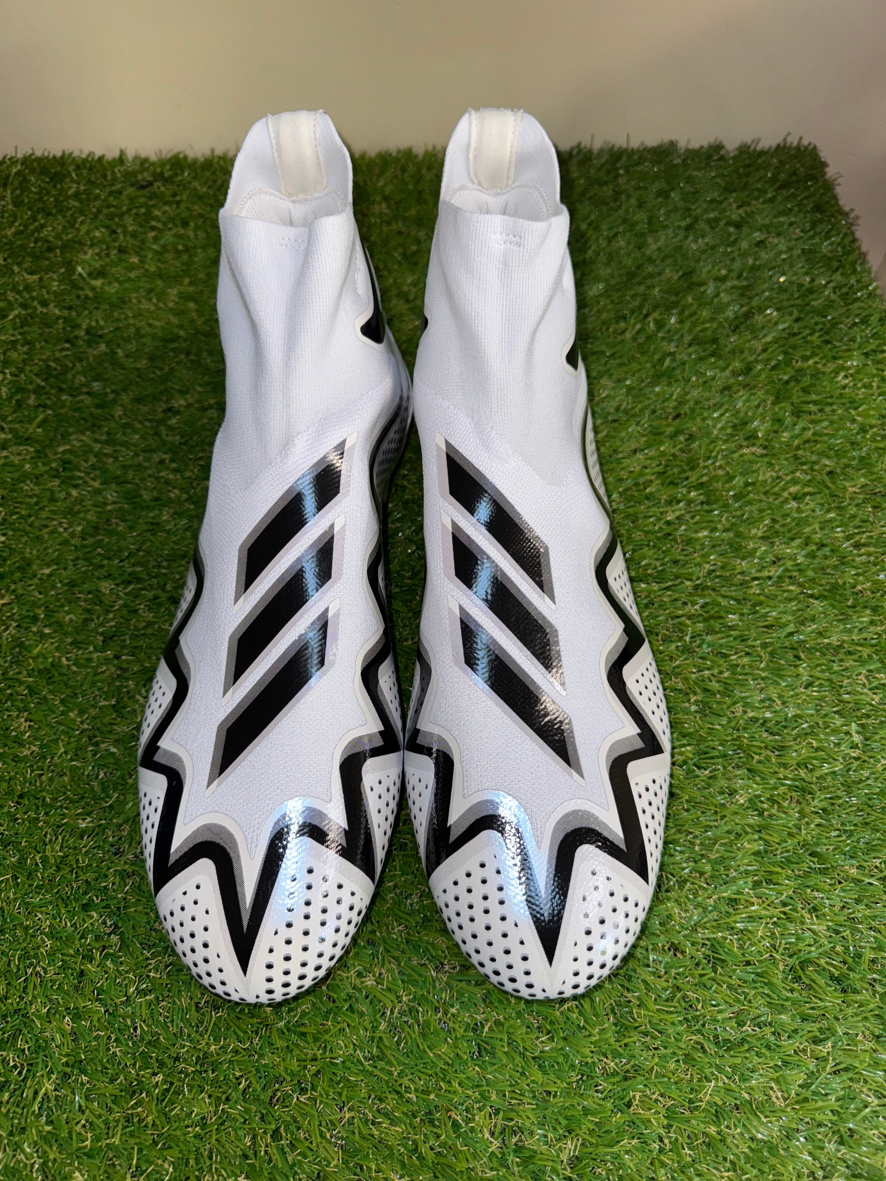 Adidas Freak Ultra 21 Laceless Football Cleats Black White  display picture 3