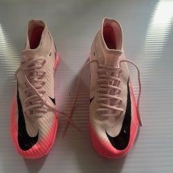 Pink Unisex Size M 7.5 (W 8.5) Nike Mercurial superfly 9 Turf Cleats Cleats (Used)
