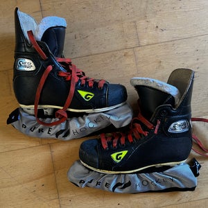 Youth Used Graf Supra 705 Hockey Skates Regular Width Size 3