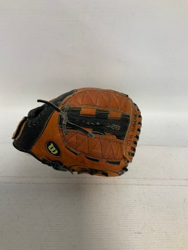 Wilson (Used) Brown Right Hand Throw 10" Baseball Glove