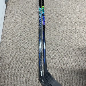 Senior Bauer Nexus Sync Left Hand Hockey Stick Mid Pattern Pro Stock (New)