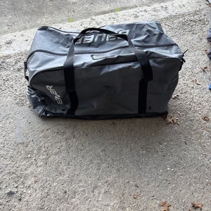 Bauer hockey bag