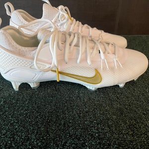Nike Alpha Huarache 9 Elite Lacrosse cleat
