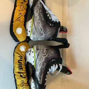 Bauer Vapor Hyperlite Skates - Size 7.5, Fit 1