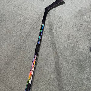 New Intermediate P29 65 Flex CCM Tacks XF Pro Right Handed Hockey Stick