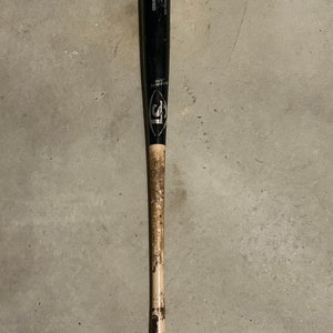 MLB Issued Louisville Slugger Bat