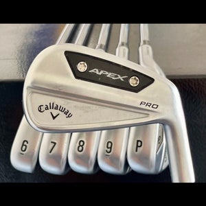 CALLAWAY APEX PRO 2024 IRON SET 5-P