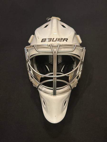 Bauer NME One Pro White Ice Hockey Goalie Mask Size Senior Medium W/ Cat Eye Cage