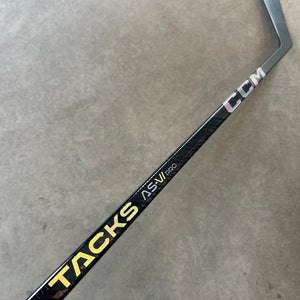 75 Flex P92 Senior CCM AS6 PRO Left Hand Hockey Stick Pro Stock (New)