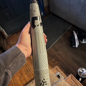 DeMarini The Goods BBCOR Certified Bat (-3) 29 oz 32" (Used)