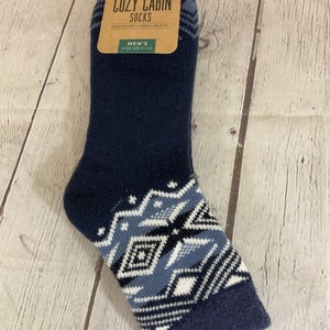 Northeast Outfitters Cozy Cabin Aloe Infused Crew Cut Socks Navy Blue Large