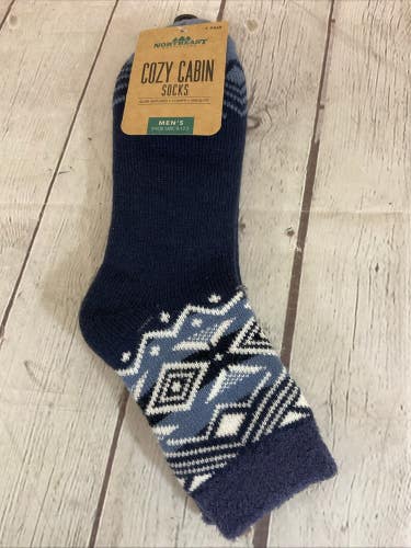 Northeast Outfitters Cozy Cabin Aloe Infused Crew Cut Socks Navy Blue Large