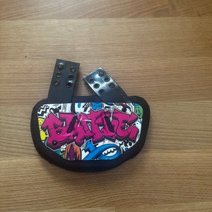 Youth Battle Backplate Used.