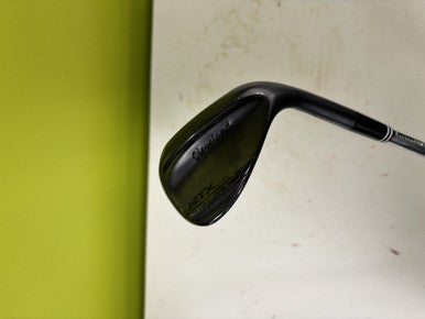 Cleveland (Used) Right Handed Men's 52 Degree Wedge