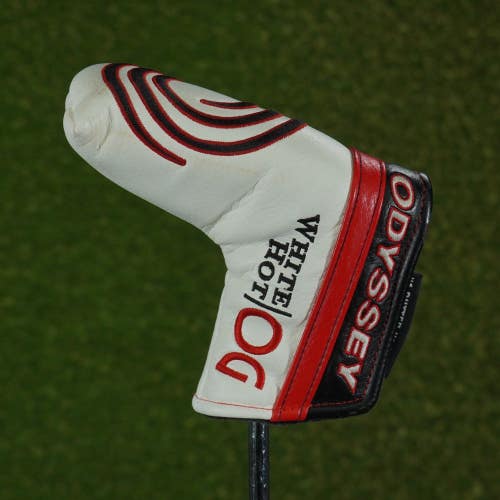 ODYSSEY WHITE HOT OG BLADE PUTTER HEADCOVER MAGNETIC CLOSURE WHITE / BLACK / RED