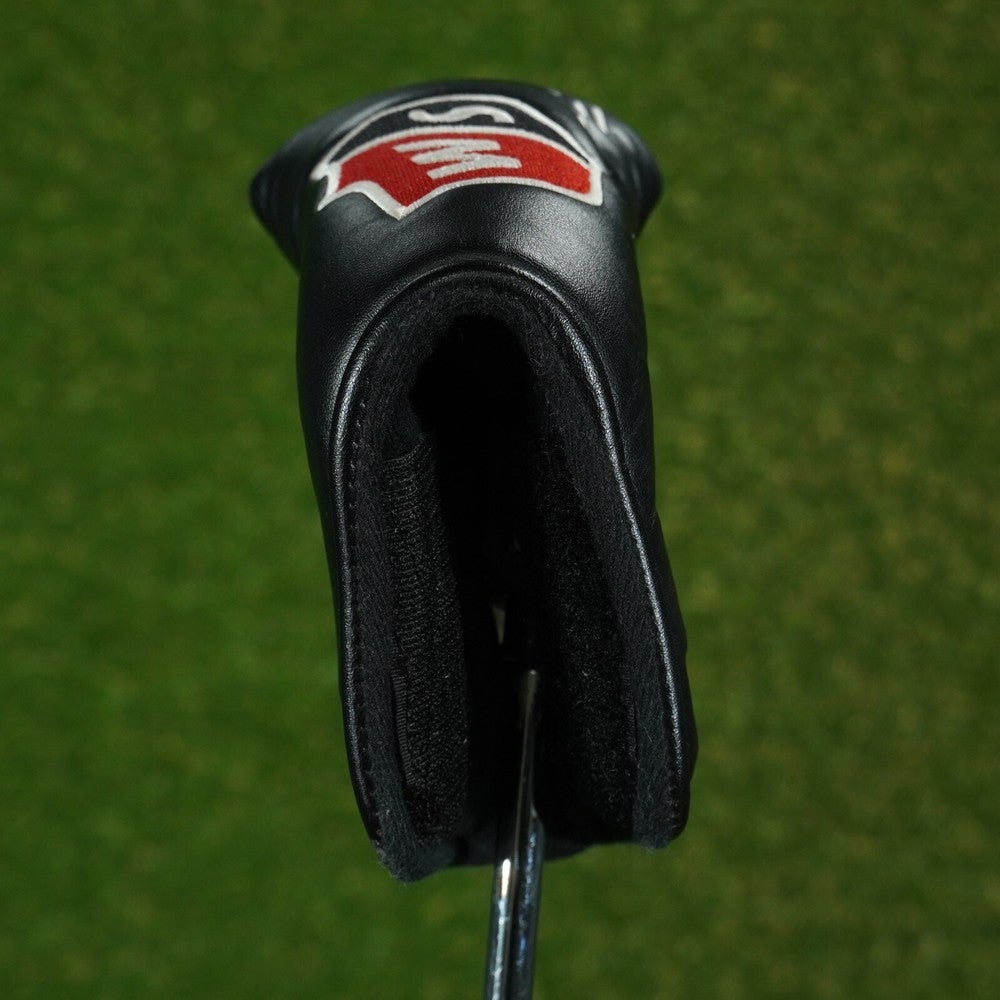 Putter Wilson Staff Infinite The Bean '24: Précision et Confort Ultime