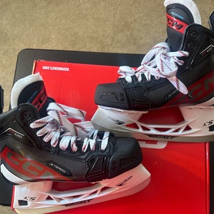 CCM Jetspeed FT680 Hockey Skates Size 8 Regular (New)