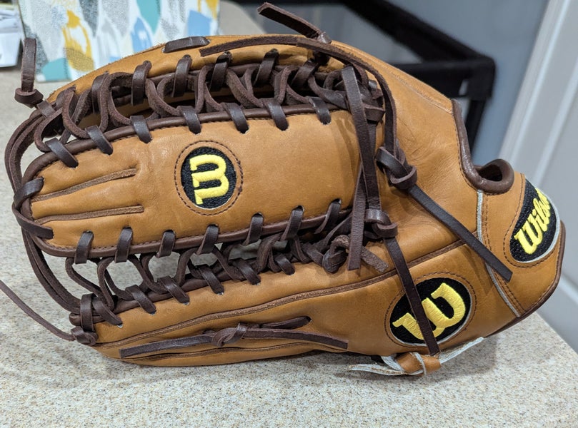 NWOT Wilson A2000 OT6 LHT Baseball Glove 12.75"