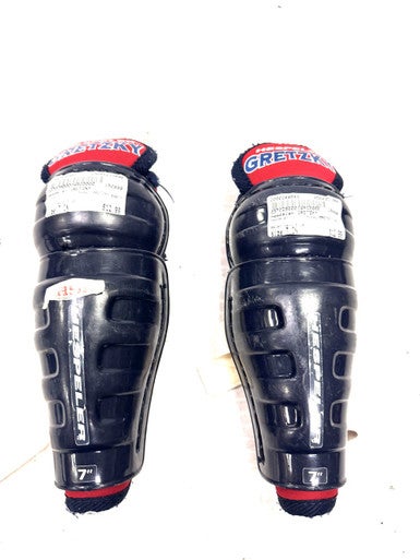 Used Hespeler GRETZKY BASIX Youth Shin Guards Navy Blue 7" 11860-C000289586