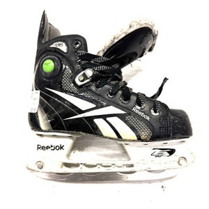 Used Reebok 8K Junior Hockey Skate Junior 02.5 11860-S000289555