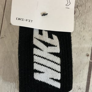 Nike Everyday Crew Cut Cushioned Dri-Fit Athletic Socks Black White SM