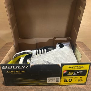 Bauer Supreme S25 Hockey Skates Regular Width Size 5 (New)
