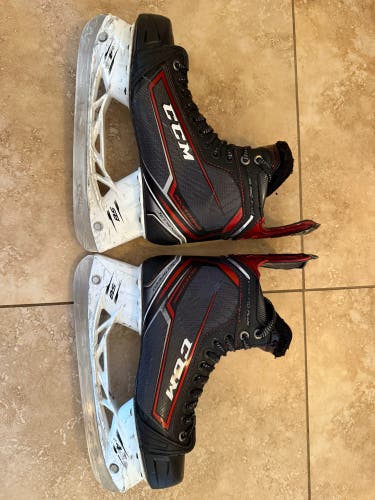 CCM JetSpeed XTra Pro Plus Hockey Skates Regular Width 8.5 (Used)