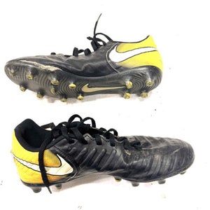 Used Nike Soccer Cleats Black Junior 05 11860-S000289008