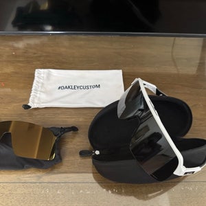 Oakley sutro lite sunglasses