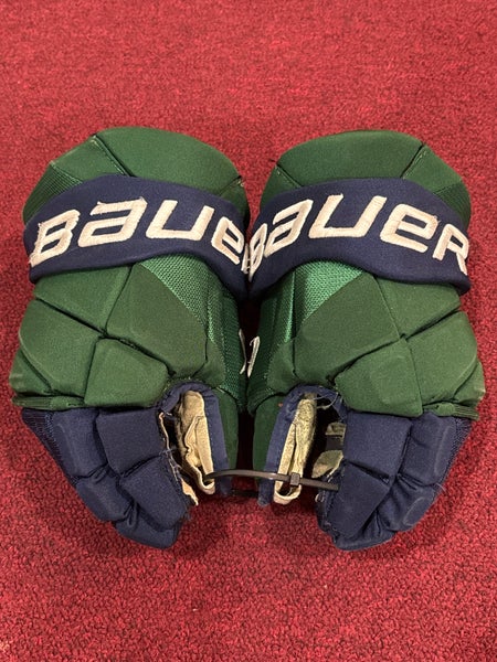 Bauer Hyperlite Size 14 Pro Stock Gloves Item#PSMC7
