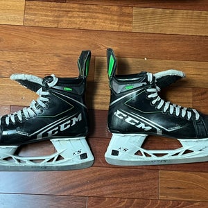 CCM RibCor 88K Hockey Skates Wide Width 9 (Used)
