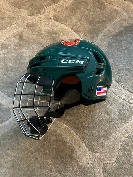 Large CCM tacks 720 Helmet  (Used)