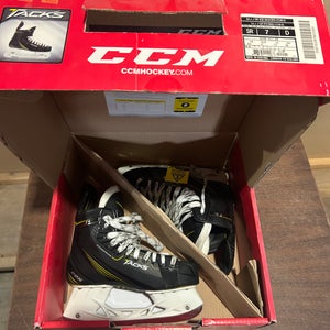 CCM tacks skj original Hockey Skates Regular Width 7 (New)
