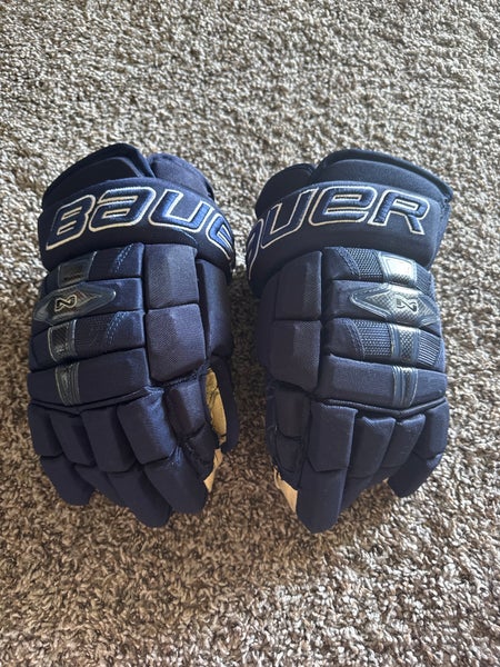 Bauer Nexus N9000 Gloves 14" (Used)
