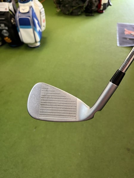 Ping G700 White Dot 7 Iron AWT 2.0 Regular Flex