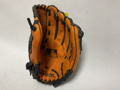Wilson (Used) Right Hand Throw 11" Baseball Glove