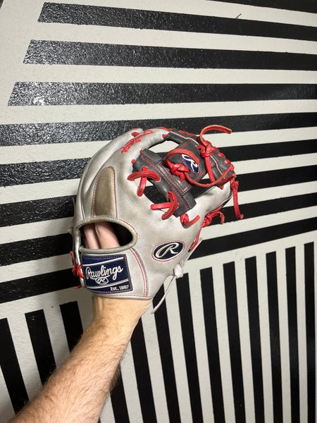 Rawlings heart of the hide 11.75 baseball glove