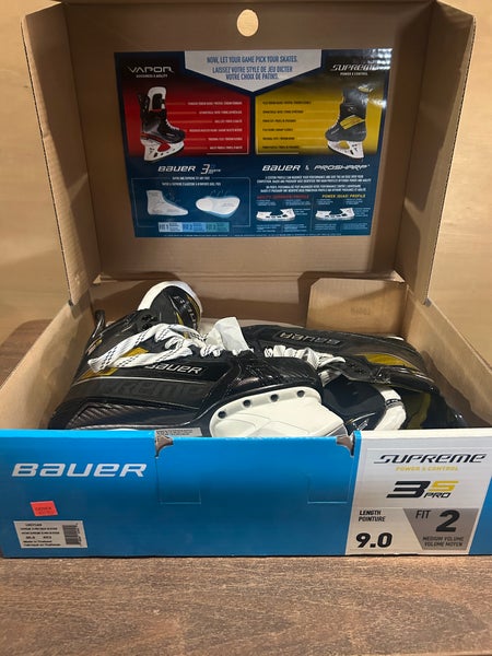 Bauer Supreme 3S Pro Hockey Skates 9 (New)
