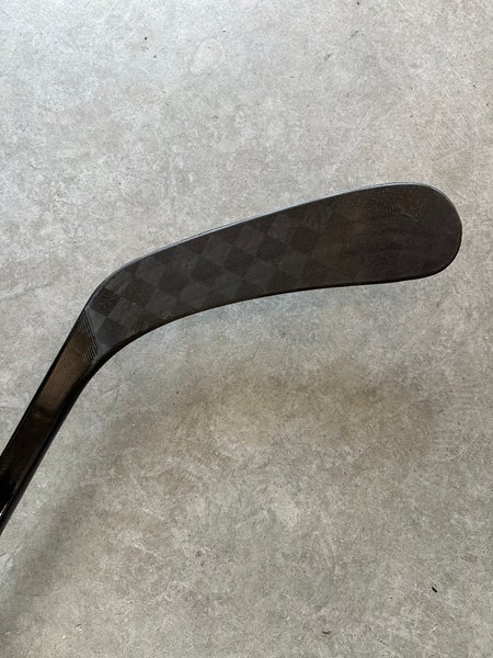 P92 80 Flex Senior True Project X Smoke Right Handed Hockey Stick Pro Stock NHL (New)