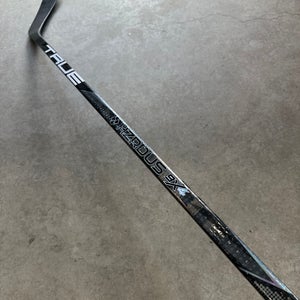 P92 80 Flex Senior True Project X Smoke Right Handed Hockey Stick Pro Stock NHL (New)