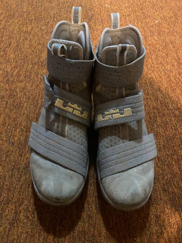 Gray Men's Size 13.0 (W 14.0) Nike High Top Metal (Used)