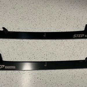 Stepsteel black CCM XS 287 (used Close To New)