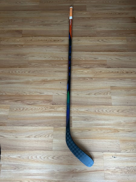 Two-Pack Senior Bauer Nexus Tracer Right Handed Hockey Stick P88 Pro Stock (New)