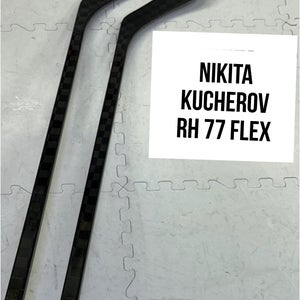 Senior(2x)Right Kucherov 77 Flex Toe Pattern PROBLACKSTOCK Unbranded Pro Stock Hockey Sticks