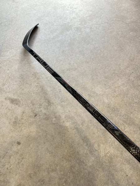 P28 80 Flex Senior True Project X Smoke Left Hand Hockey Stick Pro Stock NHL (New)