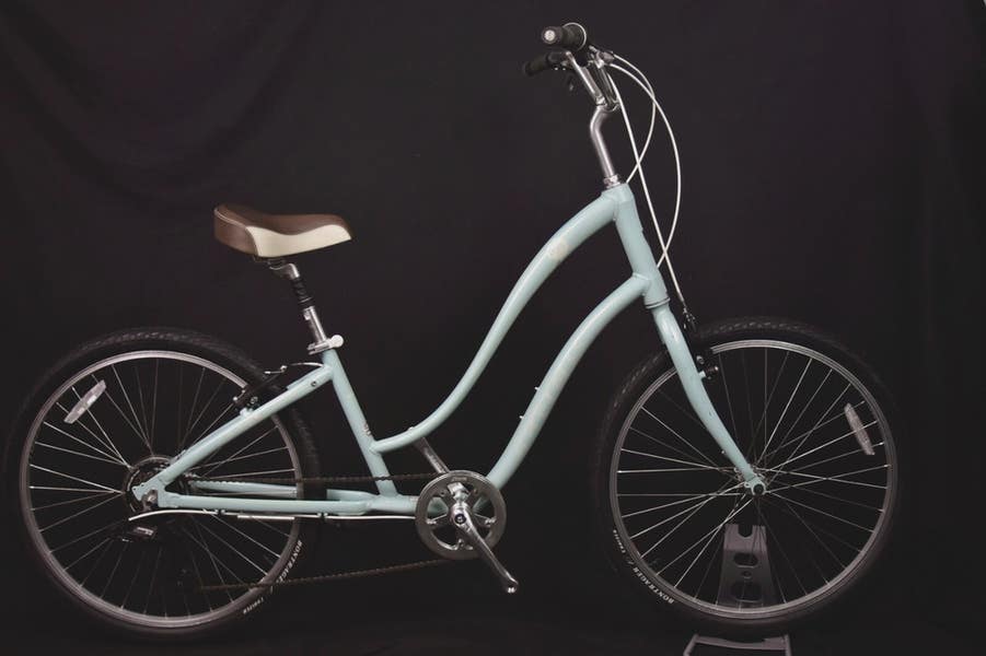 TREK PURE LOWSTEP BIKE SIZE SMALL, 35.5" 14", 7 SPEED, ALUMINUM |  SidelineSwap | Buy and Sell on SidelineSwap