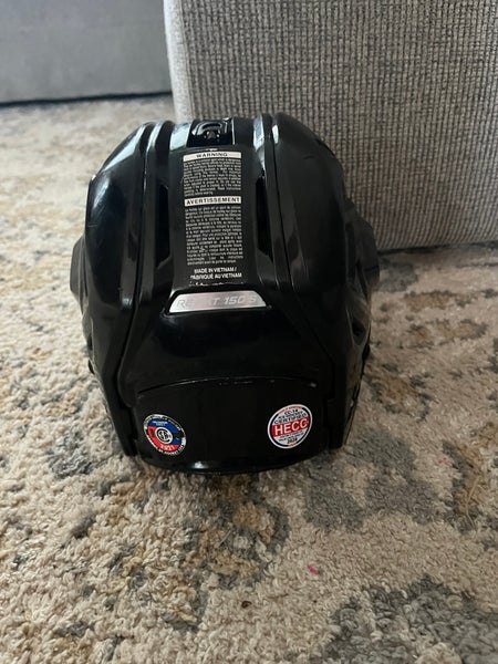 Youth Bauer Re-Akt 150 Helmet  (Used)