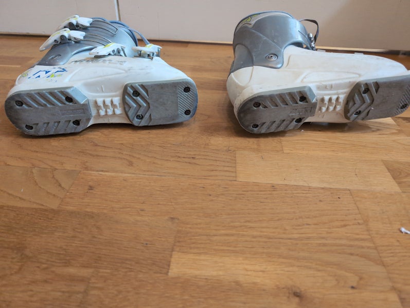 Women's Nordica GPTJ Ski Boots (Used)